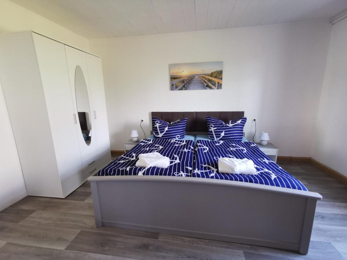 Ferienwohnung Am Stadtrand Garz Ruegen Екстер'єр фото